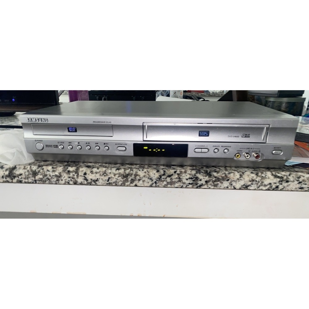 Samsung DVD-V4600C DVD/VCR 4 Head Hi-Fi Combo Player, No Remote/AV PARTS&REPAIR